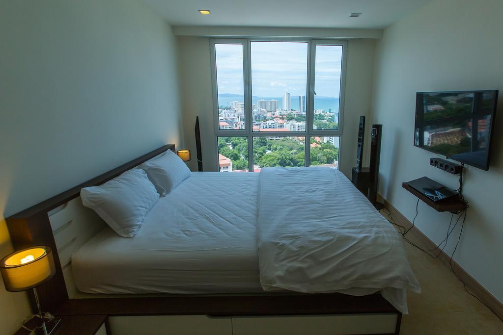 The Cliff Residence Condo Pattaya Pokoj fotografie