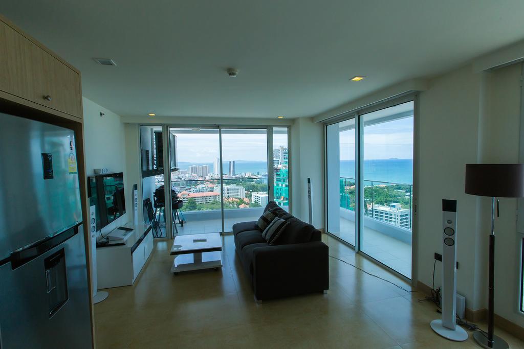 The Cliff Residence Condo Pattaya Pokoj fotografie