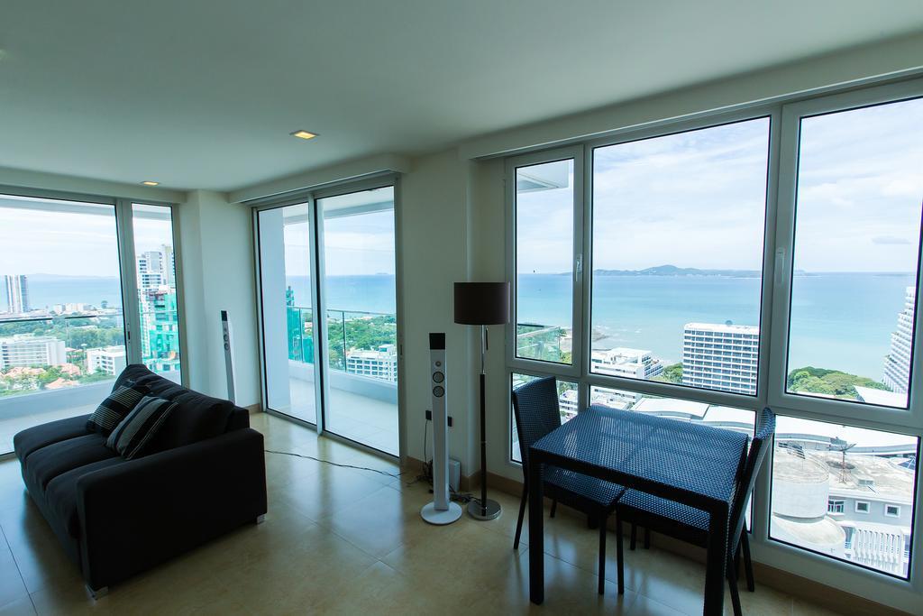 The Cliff Residence Condo Pattaya Pokoj fotografie